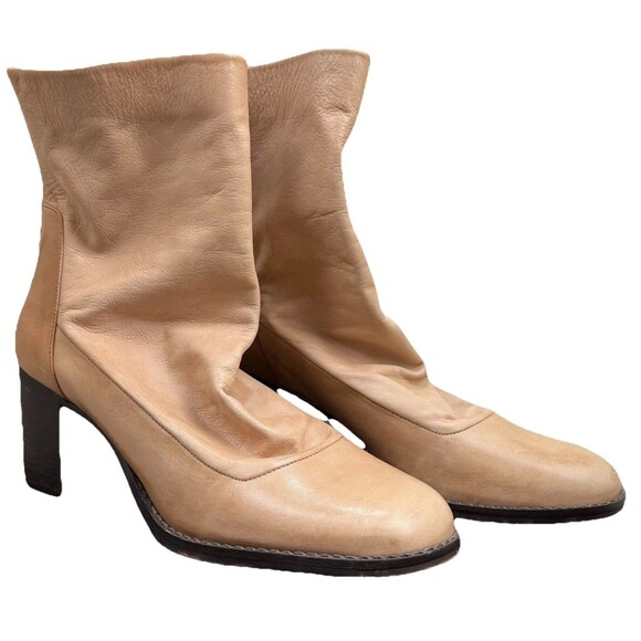 Chelsea and Violet Slouchy Booties 11‎ Beige Leather Chic Freedom Ankle Boots - Picture 1 of 9